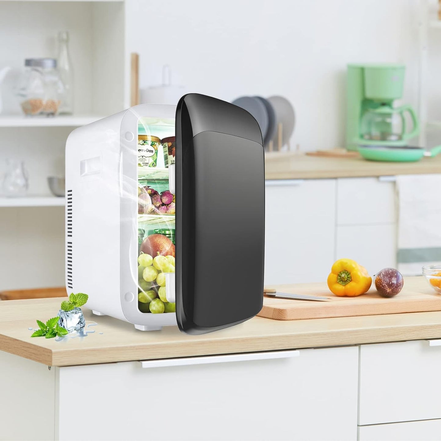 GOPLUS Mini Nevera 15L – Refrigerador Termoeléctrico con Función Frío/Calor, Rango de -3 °C a 50 °C, Control Automático de Temperatura, Silenciosa y Compacta, Ideal para Bebidas y Cosméticos, Negra